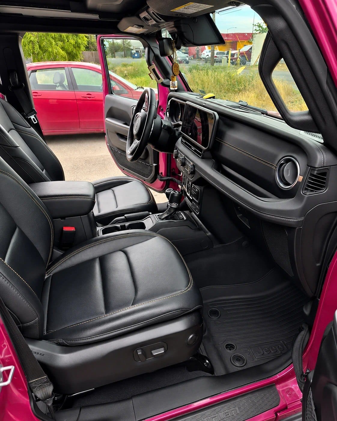 Same Wrangler interior after detailing